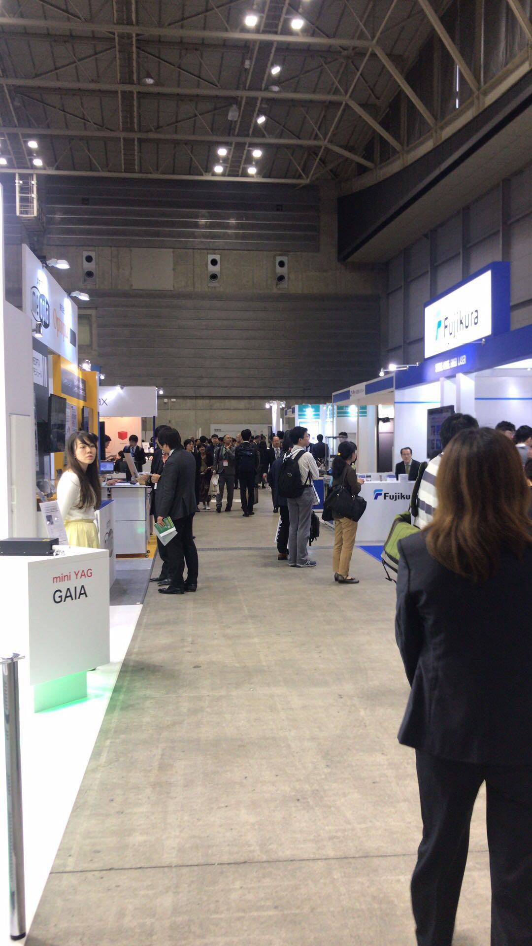 1556100283733907.jpg 濾光片